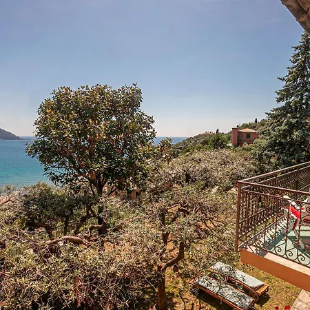 Megli Sea View * Recco